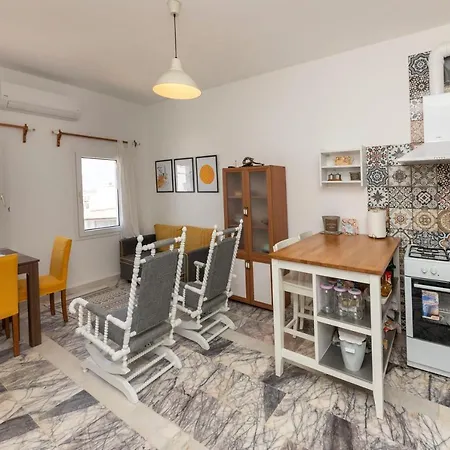 Pleasant Duplex Apartment With Fascinating Sea View In Bodrum Lejlighed